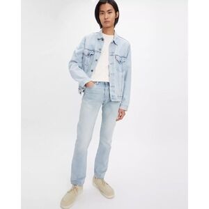 Levi's 501 Straight Leg Jeans‎ Light Wash Denim Button Fly